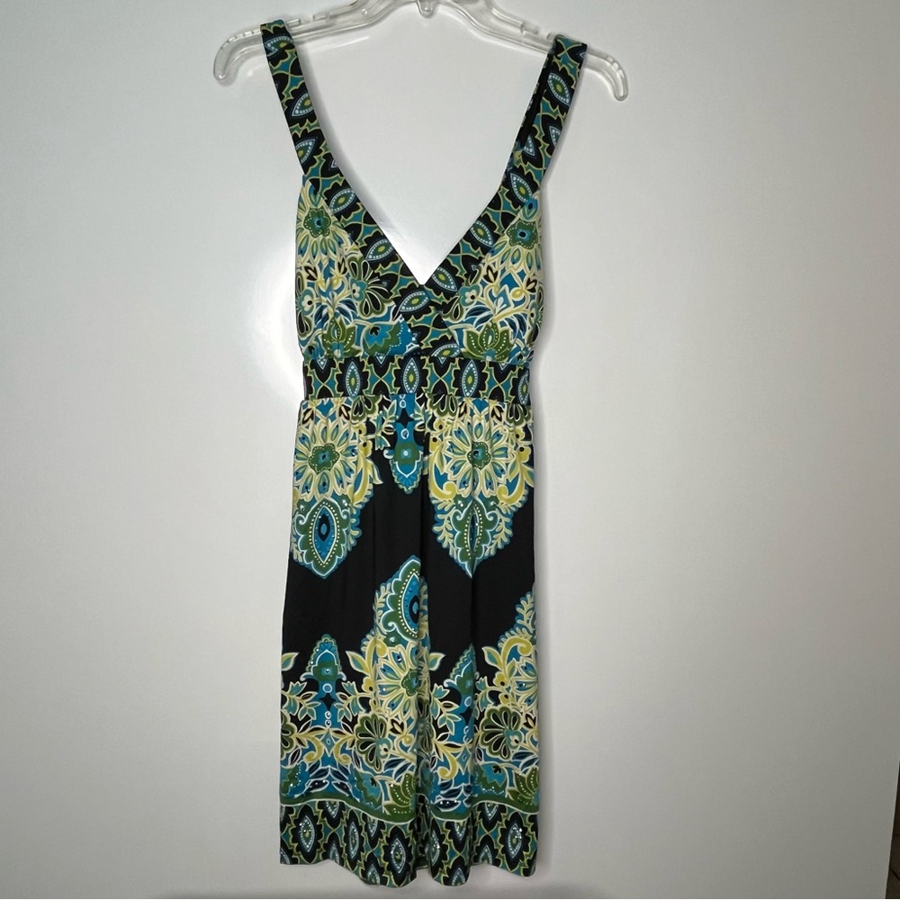 NWOT INC International Black Green Paisley V Neck Crisscross Straps Dress L